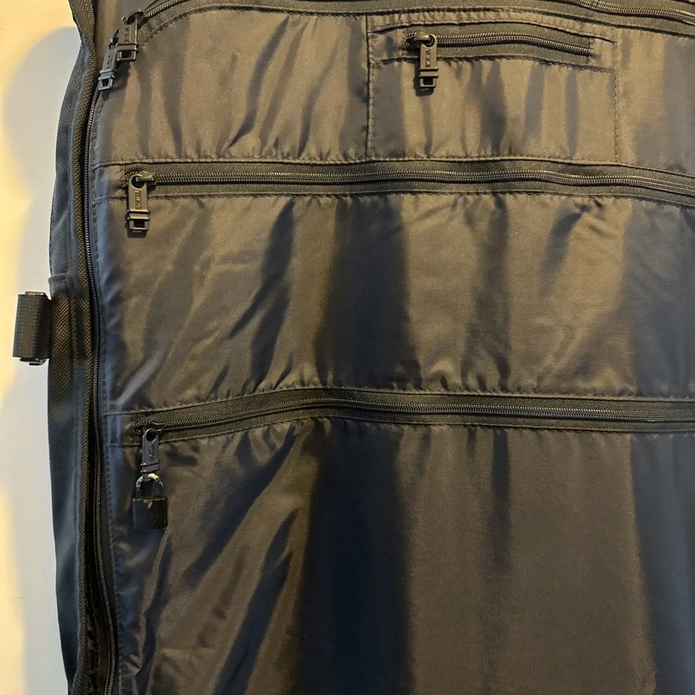 TUMI Black Ballistic Nylon Garment Bag Suiter Bi-Fold Carry-On Luggage